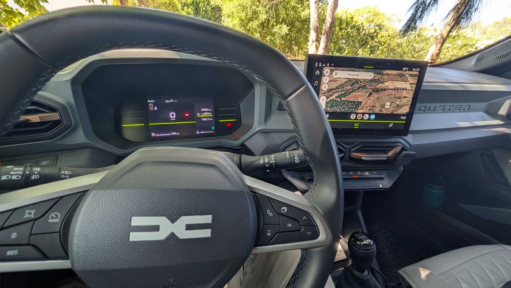 Vende-se Dacia Duster 4x4 Extreme Mild-Hybrid — Com Garantia até 2028