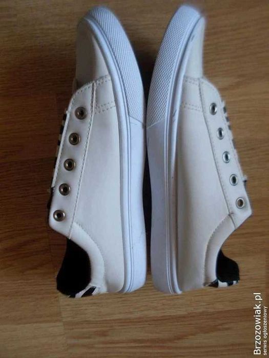 trampki sneakersy kremowe 39