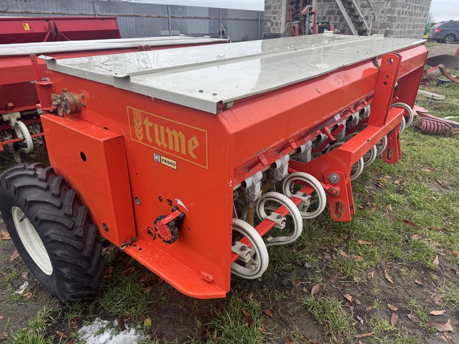 Сівалка зернова Анкерна з міндобривом TUME KL250 2.5м Гарний Стан