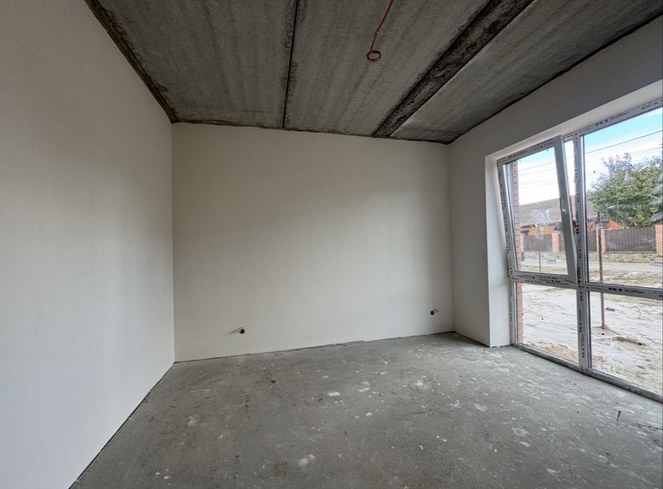 Прода таунхауса з центральними комунікаціями