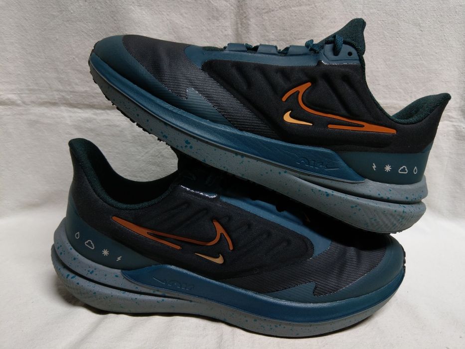 Buty Nike Air Winflo 9 Shield rozm. 41