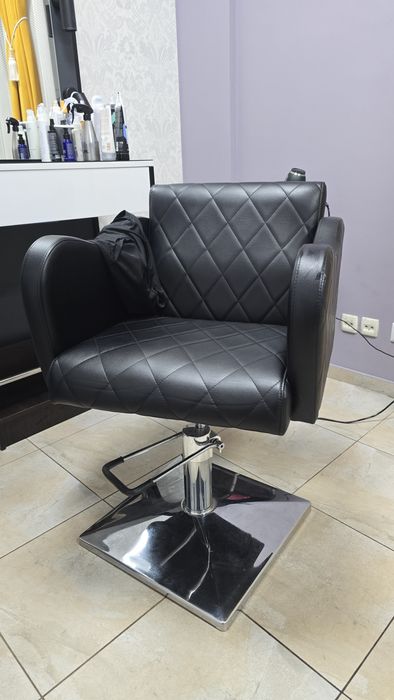 Перукарське крісло