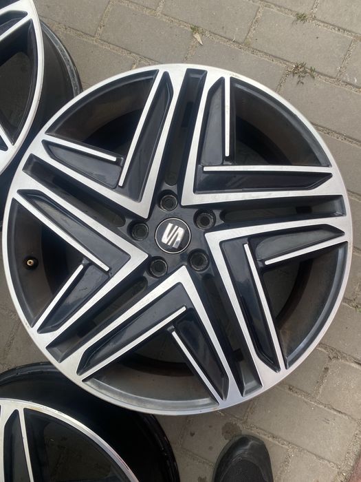 Титанові диски R19; 5/112; ET43; 7J*19H2; 5FJ601025A SEAT Tarraco