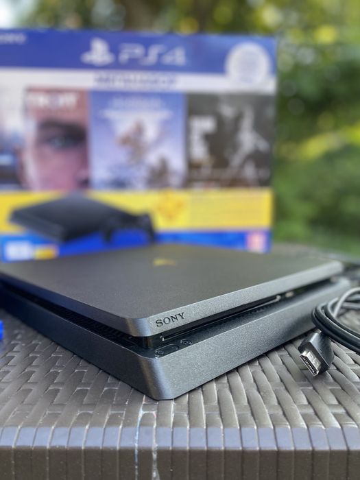 PlayStation 4 Slim 1Tb