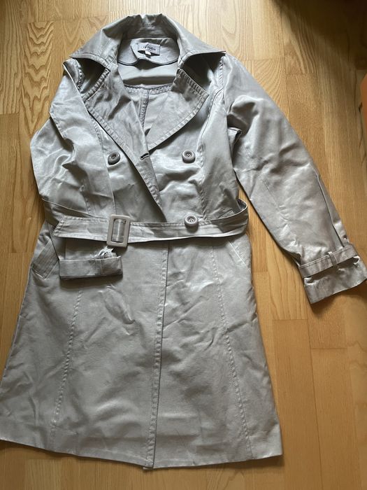 Плащ тренч жіночий