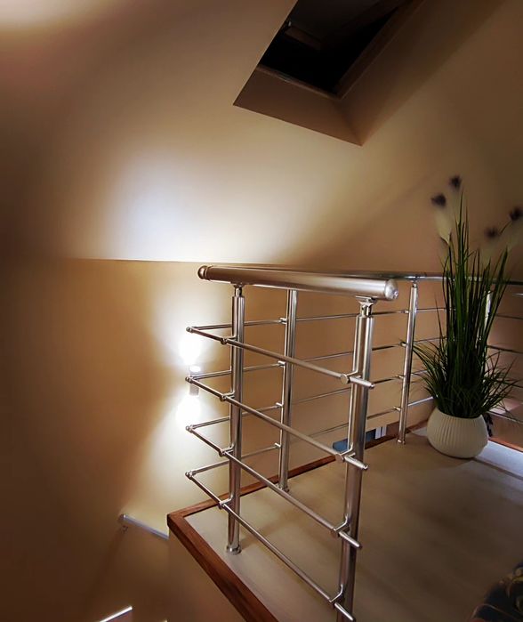 Затишний котедж з чаном біля термалів Косино та Берегово