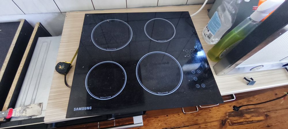 Na sprzedaż płyta indukcyjna Samsung