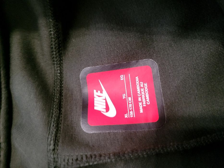 Шорти дітячі NIKE Sportswear Tech Fleece нові original