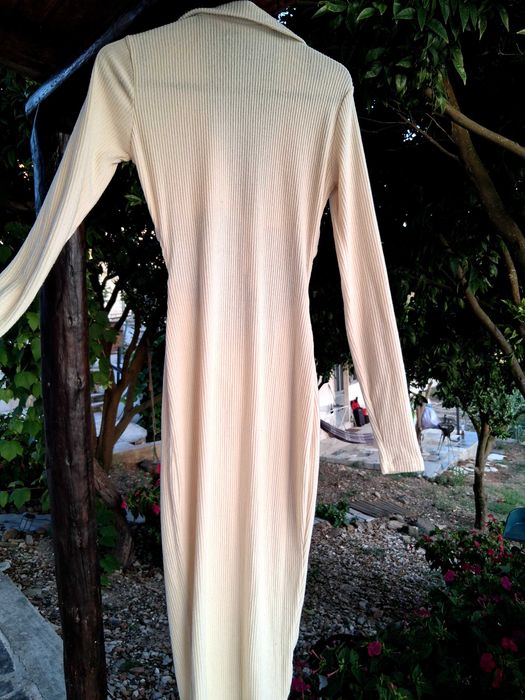 Vestidos Prettylittlething.
