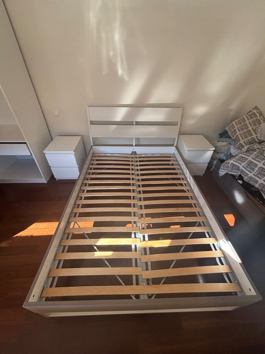 Vender cama e mesinhas