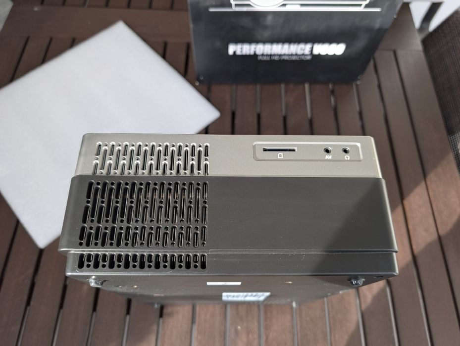 Projetor Fulll HD Vankyo Performance v600