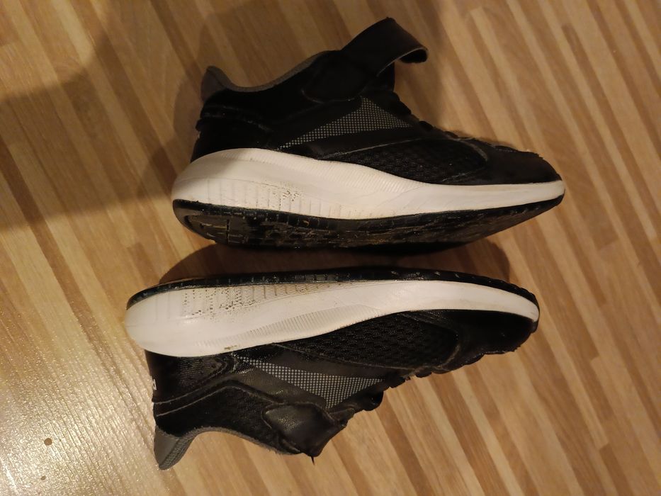 Buty chłopięce Reebok 27