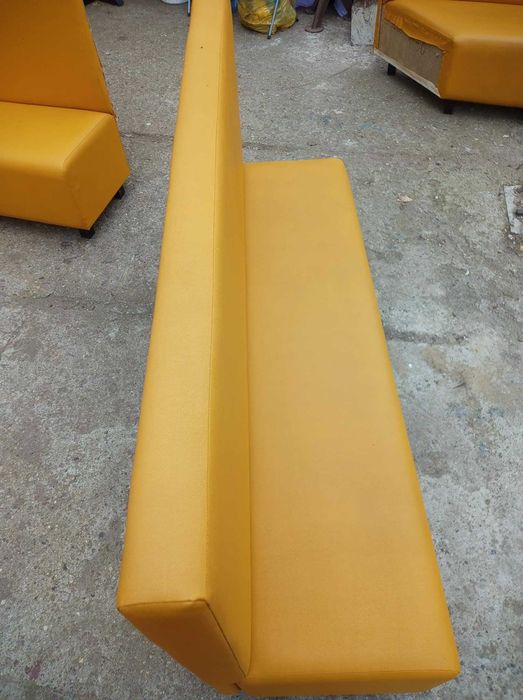 Kanapy do restauracji