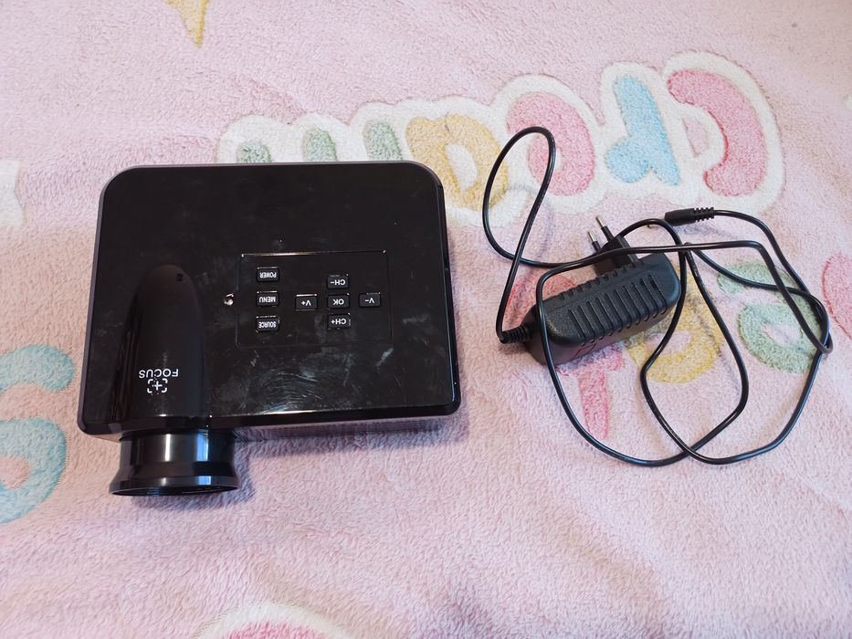 Mini Led Projector
