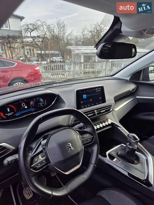 Peugeot 3008 (2020 року)