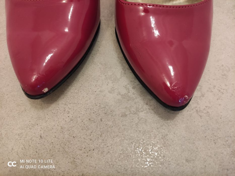 Szpilki fuksja skórzane polska firma Paula lakierowane