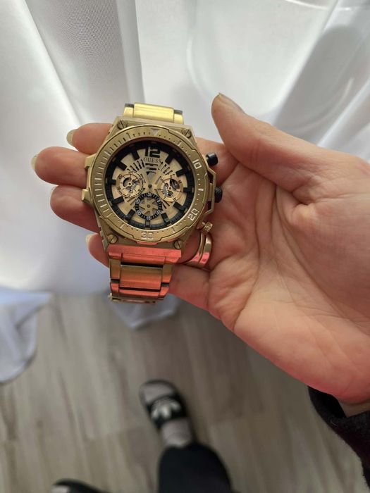 Zegarek guess do naprawy