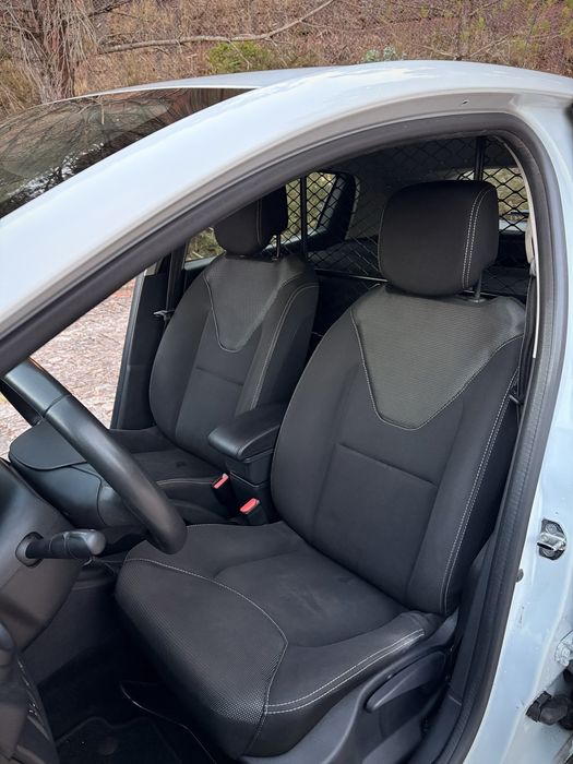 Renault Clio V 1.5 dCi 75cv (Comercial)