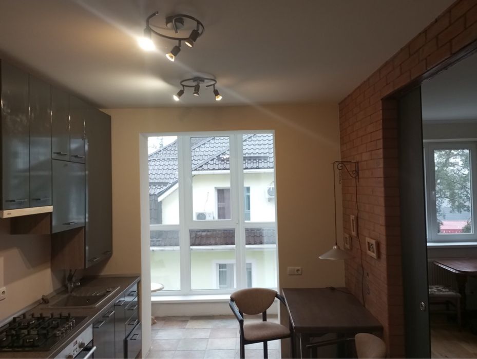 Продам дворівневу квартиру в м.Ірпінь!