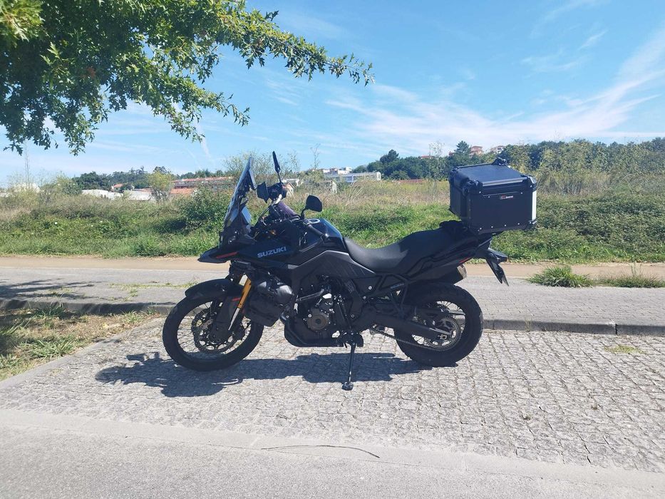 Suzuki V-Strom 800DE — Março de 2026