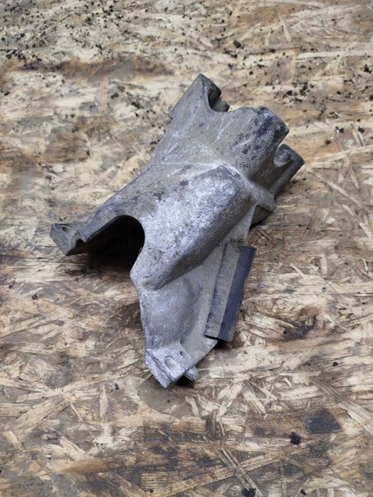 Кронштейн паливного фільтра 9638770480 Peugeot Expert, Partner, 206