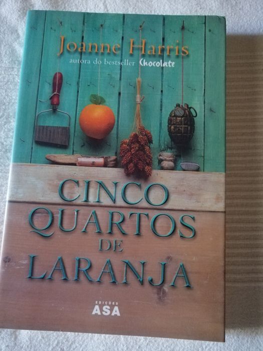 Livros da autora Joanne Harris com portes incluídos