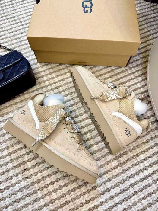 UGG Lowmel r. 41
