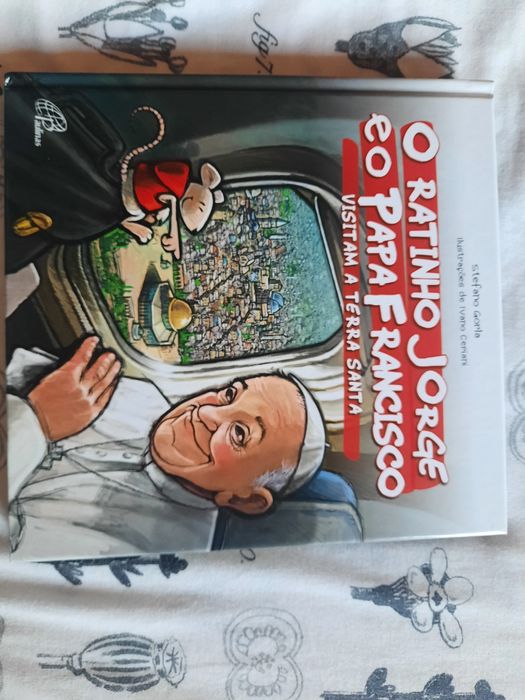 Livros da coleção O Ratinho Jorge e o Papa Francisco