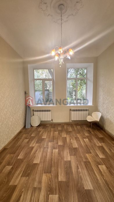 Здам офіс на Мечнікова