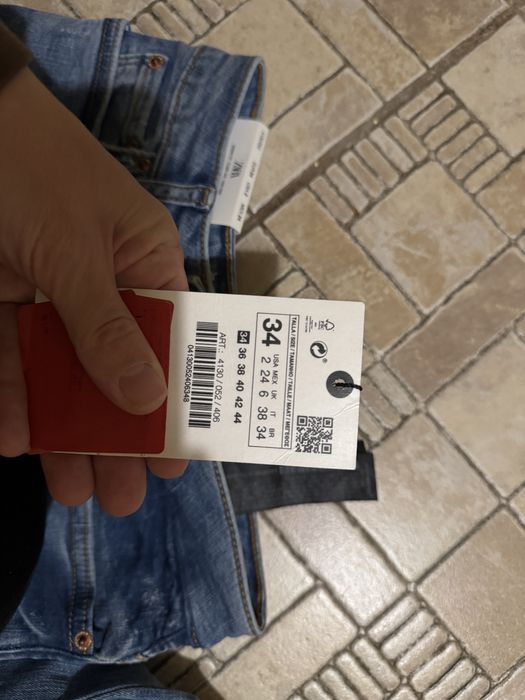 Zara джинси нові 34розмір