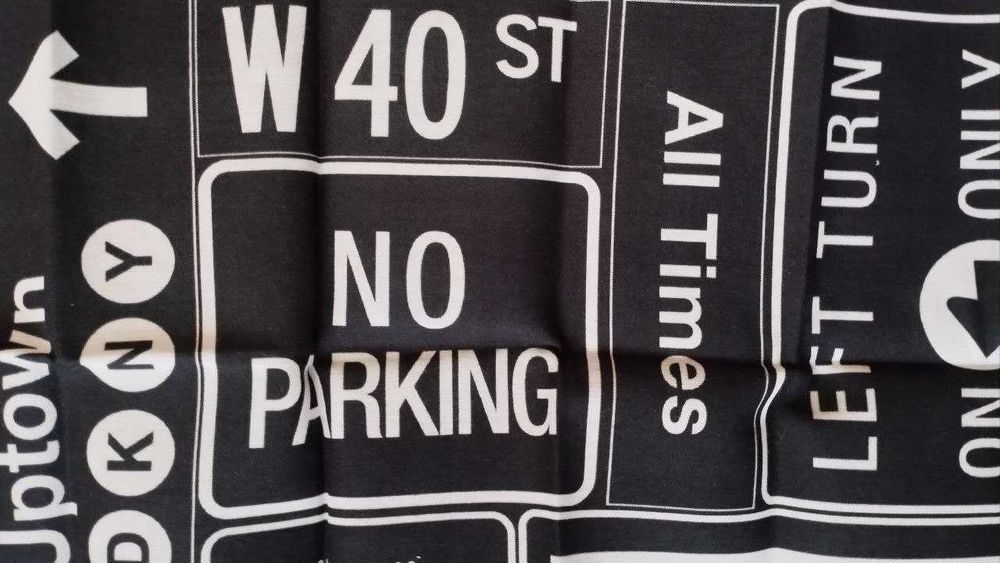 бандана DKNY "NYC Subway" нова оригінал