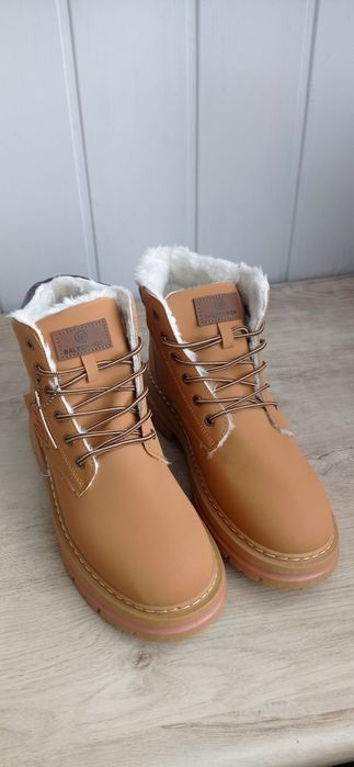 Buty zimowe 43-27,5 cm