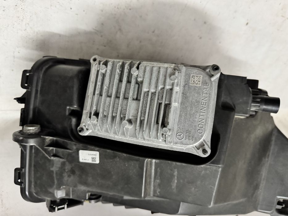 Фара ліва передня Mercedes x253 CLC w253 рест