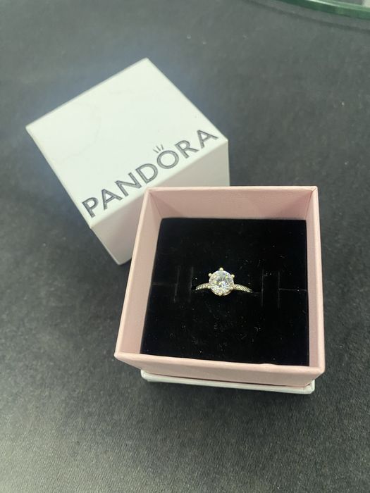 Pierścionek pandora korona