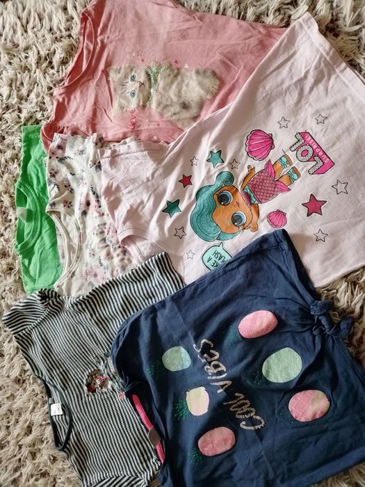 Bluzeczki dla dziewczynki r122/128