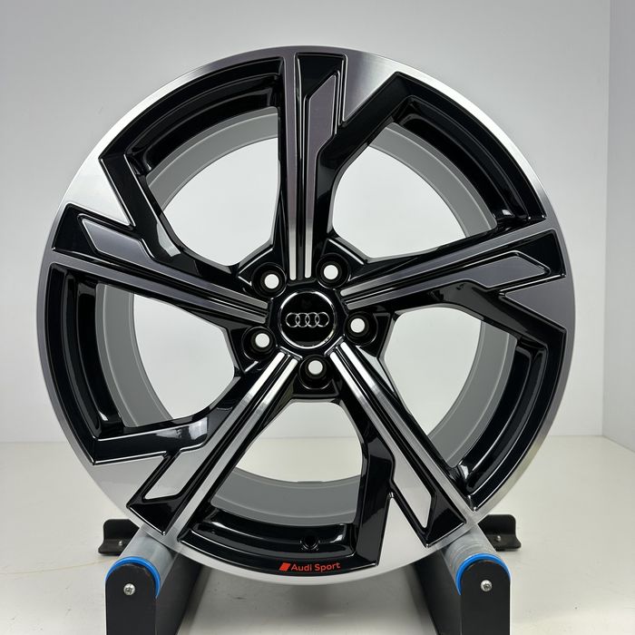 NOWA ORYGINALNA Felga Audi 19" 8.5" ET 40 5x112 8W0601025EM A4