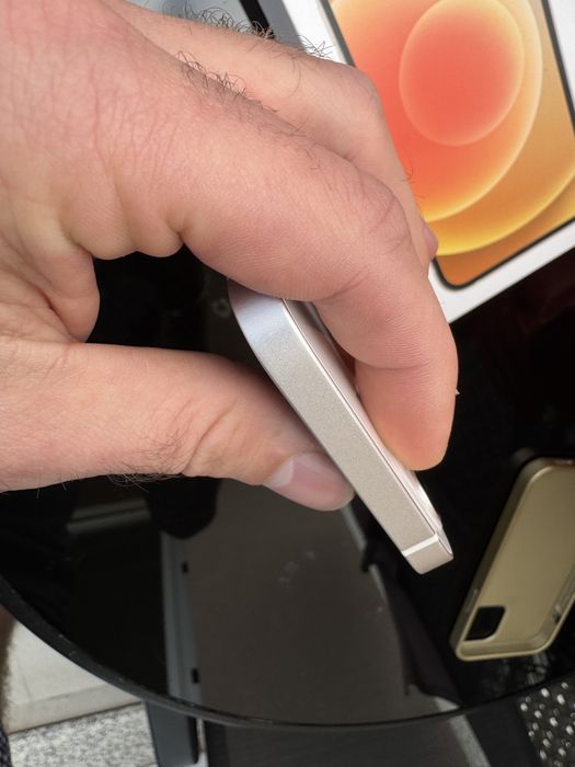 Iphone 12 128gb stan idealny