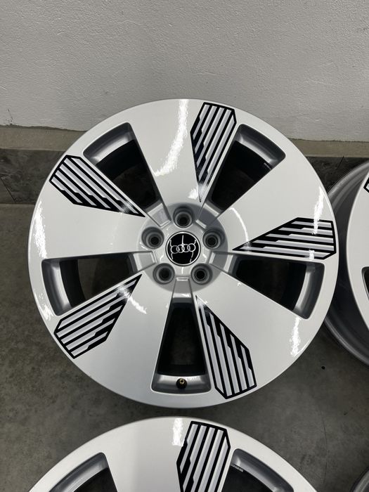 Диски r19 5/112 Audi