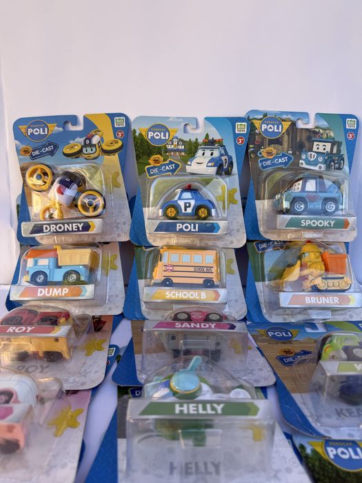 Металева машинка Poli Полі Робокар Хеллі Спукі Сенді Макс