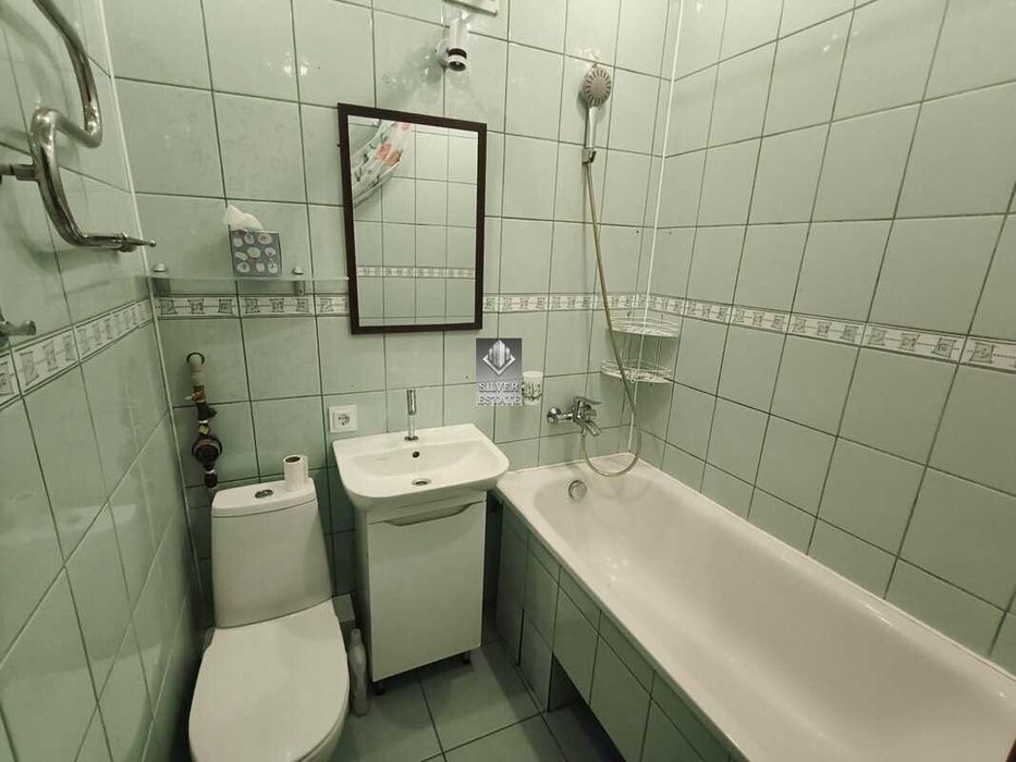 Продаж 2-кімн. квартири у центрі, вул. Перемоги, Вознесенівський р-н