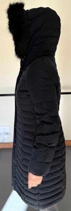 Casaco de Inverno feminino com enchimento de pena.