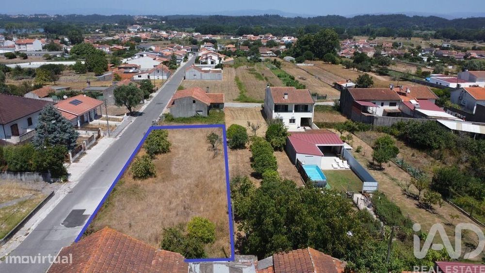 Terreno para construção em Fermentelos