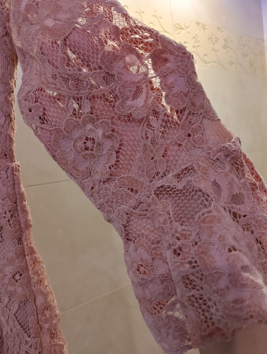 Sukienka dziewczęca z koronką