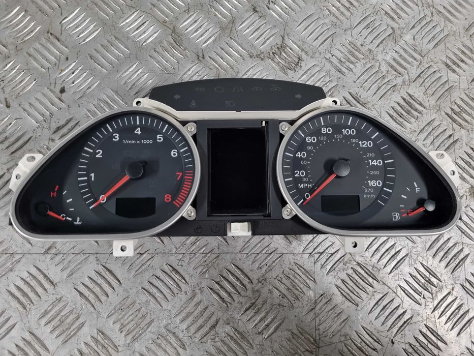 Licznik zegary Audi Q7 4L 3.6 FSI