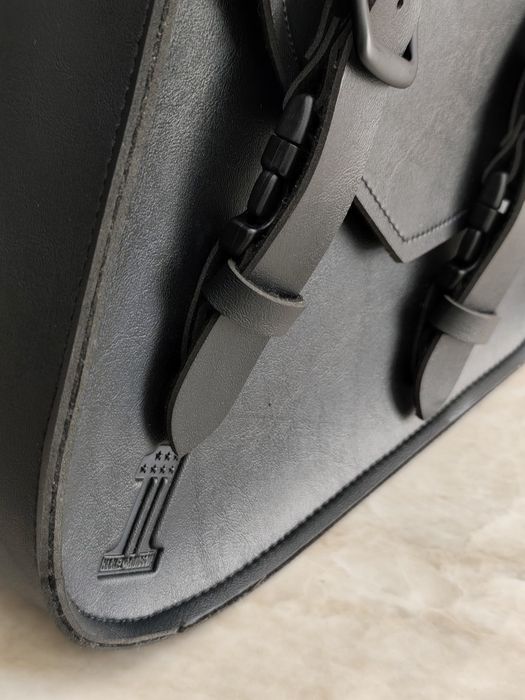 Harley Davidson softail saco lateral Novo em pele