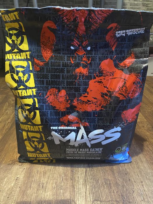 Гейнер Mutant Mass (6800)