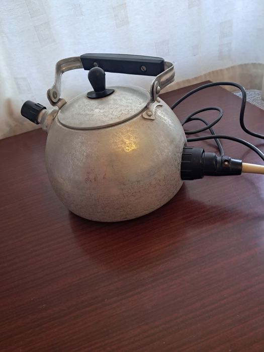 Чайник электро.3литра.