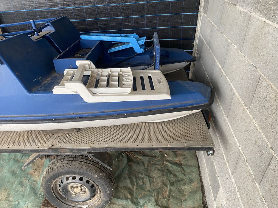 Gaivota para pesca ou recreio com motor eletrico