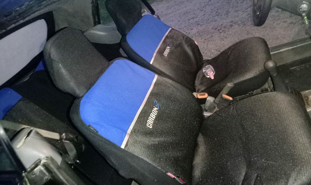 Punto cabrio
Fiat Punto Cabrio
Mecânica e interiores em bom estado