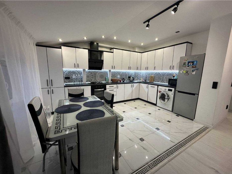 Продаж 2к квартири з кухнею студією в сучасному ЖК закритого типу